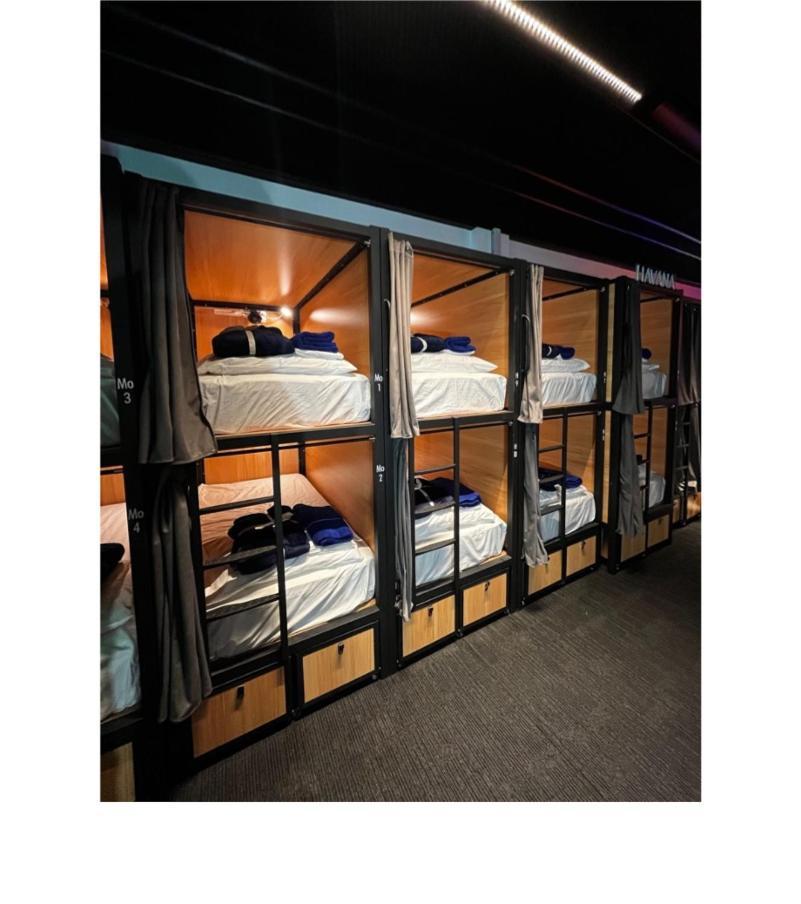 Capsuleaccom Hostel Gold Coast Luaran gambar
